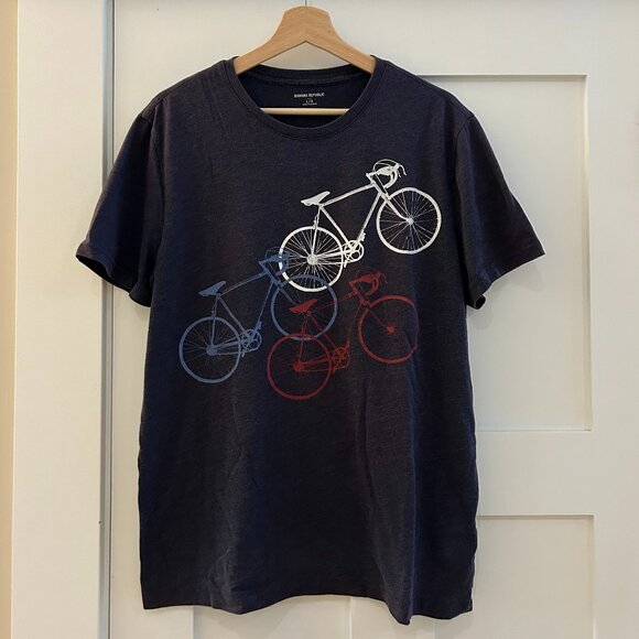 Banana Republic T-shirts - Size Large - Green, grey and blue - 3 shirts! - Picture 8 of 10